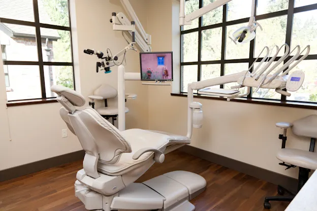 Pacific Endodontics exam room one